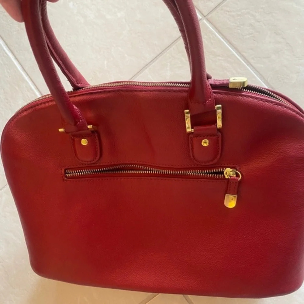 Joy &‎ Iman Red Leather Handbag​ - Picture 3 of 11